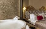 Thor Luxury  Hotel Deluxe Suite With Jacuzzi